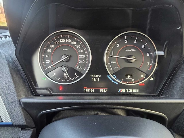 Bmw m135i lci auto 2016 - afbeelding 3 van  18