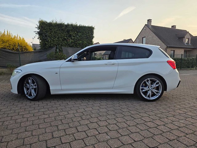 Bmw m135i lci auto 2016 - afbeelding 9 van  18