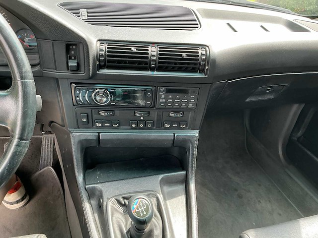 Bmw m5 m5 e34 oldtimer - afbeelding 8 van  38