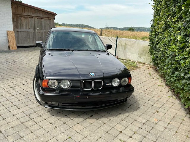Bmw m5 m5 e34 oldtimer - afbeelding 1 van  38
