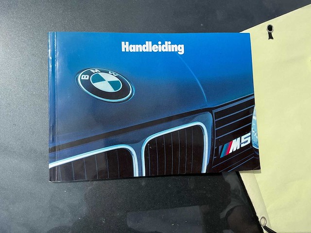 Bmw m5 m5 e34 oldtimer - afbeelding 27 van  38