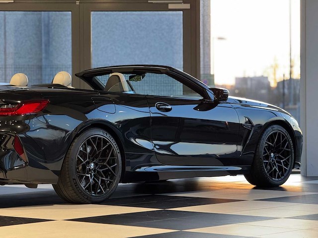 Bmw m8 competition cabriolet - afbeelding 33 van  83