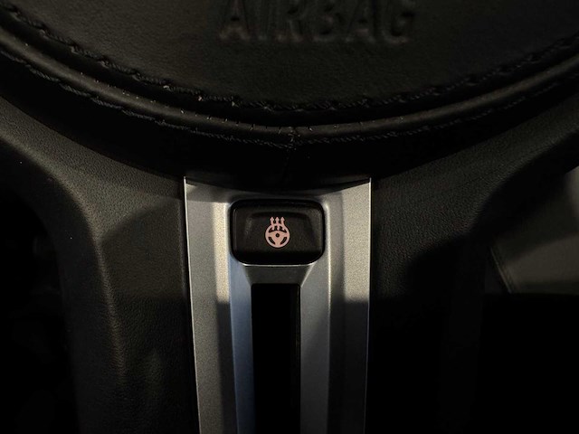 Bmw m8 competition cabriolet - afbeelding 59 van  83