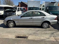 Bmw / mercedes - 320d / 1 serie d / c200 cdi - afbeelding 2 van  4