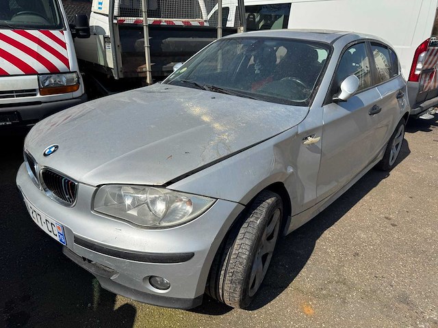 Bmw / mercedes - 320d / 1 serie d / c200 cdi - afbeelding 9 van  13