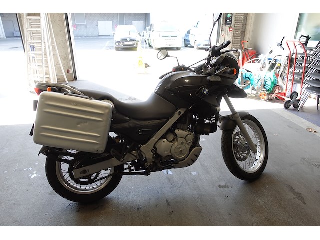 Bmw motor f650gs - afbeelding 11 van  16