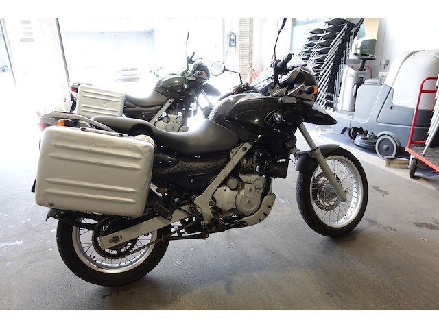 Bmw motor f650gs - afbeelding 9 van  14