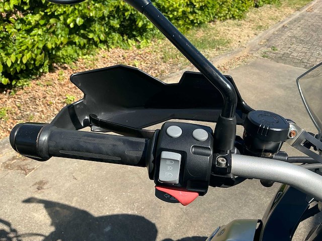 Bmw r 1200gs triple black motorfiets - afbeelding 37 van  46