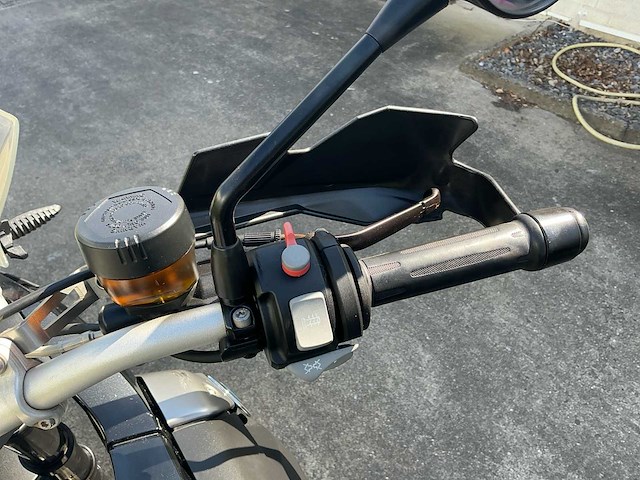 Bmw r 1200gs triple black motorfiets - afbeelding 38 van  46