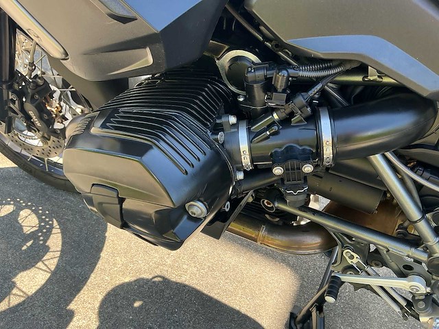 Bmw r 1200gs triple black motorfiets - afbeelding 40 van  46