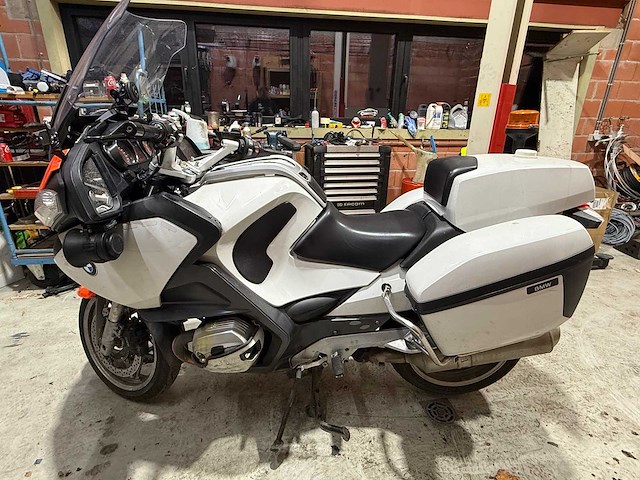 Bmw r1200rt ex-politie - afbeelding 5 van  11