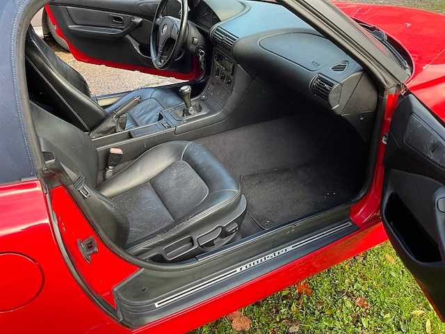 Bmw roadster personenauto - afbeelding 13 van  31