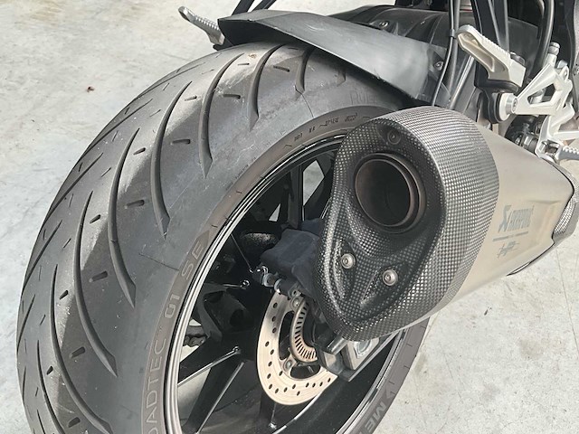 Bmw s 1000 r - afbeelding 11 van  32