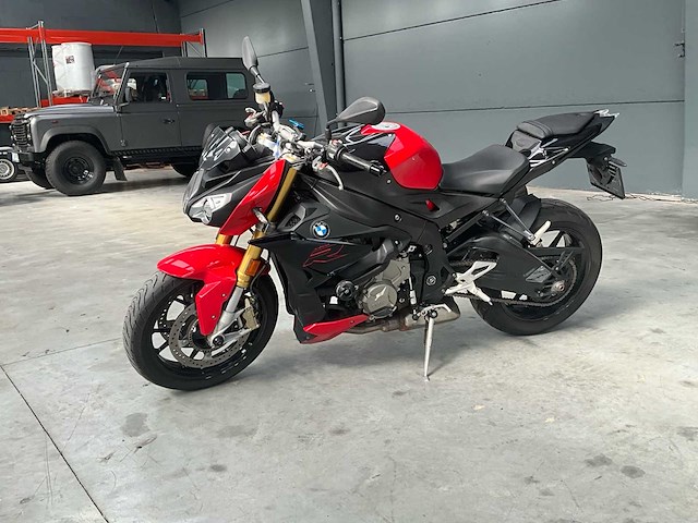 Bmw s 1000 r - afbeelding 12 van  32