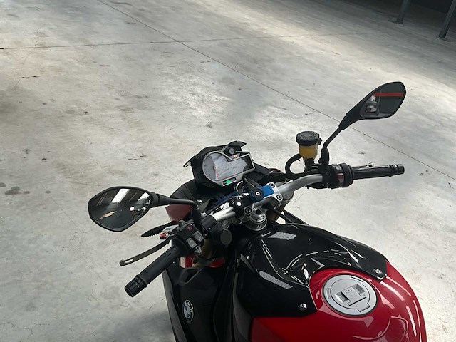 Bmw s 1000 r - afbeelding 4 van  27