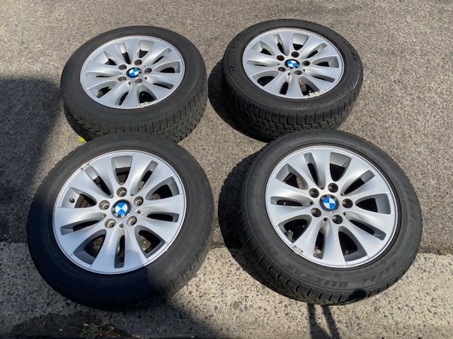 Bmw-set van 4 16-inch velgen + bmw-banden - afbeelding 1 van  10