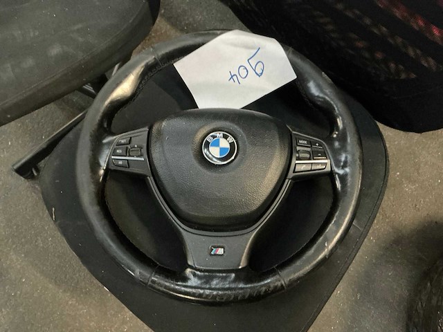 Bmw stuur en band - afbeelding 1 van  5