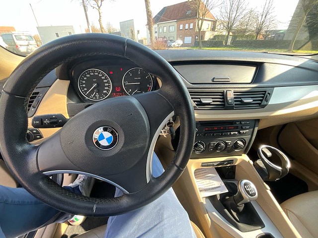 Bmw x1 personenauto - afbeelding 2 van  12