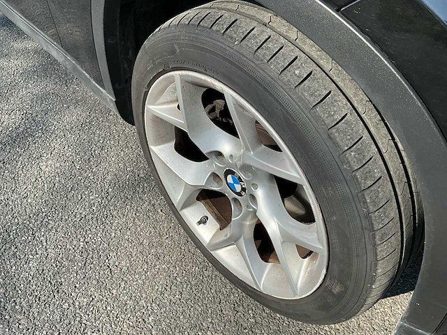Bmw x1 personenauto - afbeelding 8 van  12
