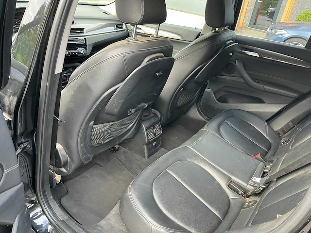 Bmw x1 sdrive 18d personenauto - afbeelding 3 van  12