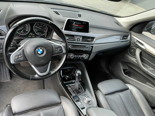 Bmw x1 sdrive 18d personenauto - afbeelding 27 van  31