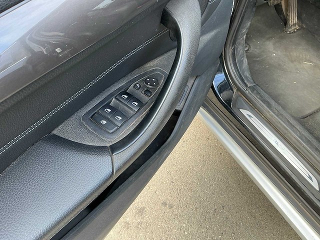 Bmw x1 sdrive 18d personenauto - afbeelding 5 van  12