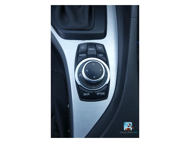 Bmw x1 sdrive 18d - afbeelding 17 van  70