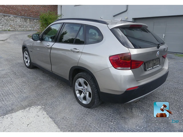 Bmw x1 sdrive 18d - afbeelding 23 van  70