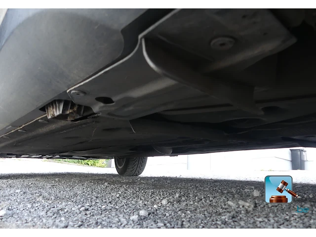 Bmw x1 sdrive 18d - afbeelding 47 van  70