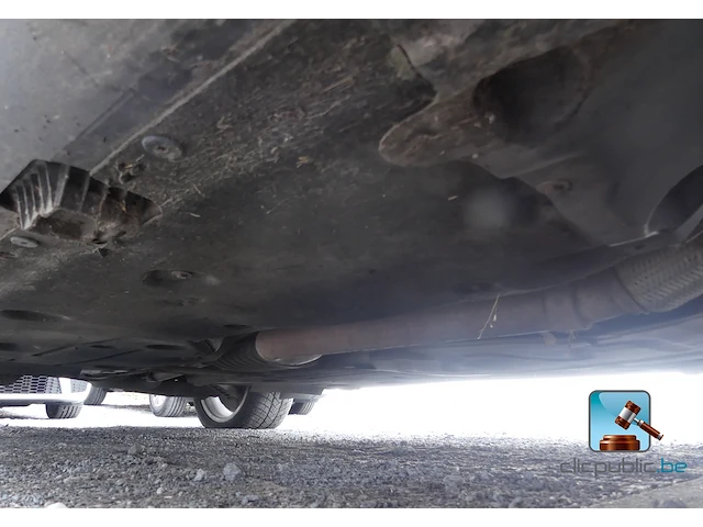 Bmw x1 sdrive 18d - afbeelding 49 van  70