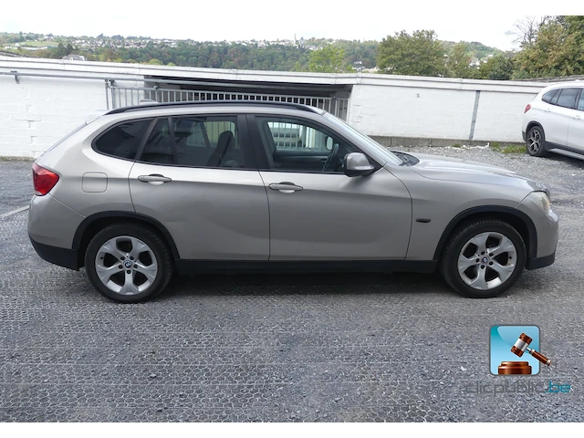 Bmw x1 sdrive 18d - afbeelding 56 van  70