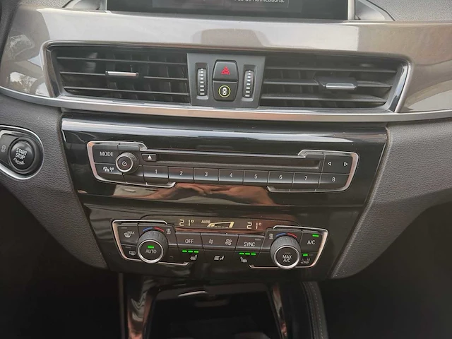 Bmw x1s 2018 rijden 18d f1 x auto - afbeelding 8 van  22