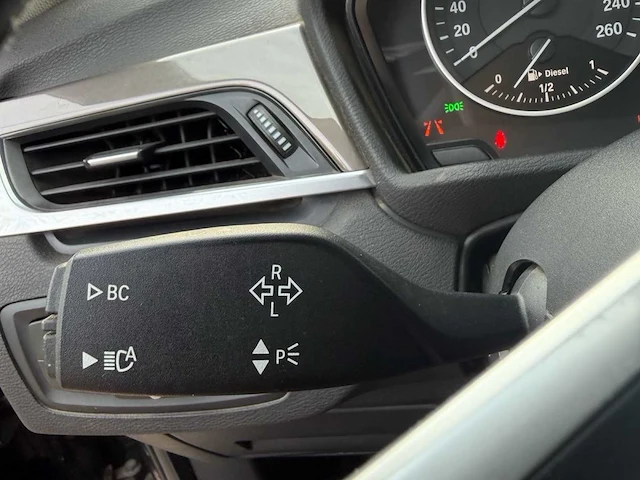 Bmw x1s 2018 rijden 18d f1 x auto - afbeelding 13 van  22
