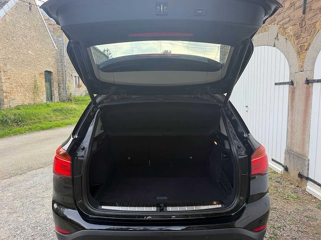 Bmw x1s 2018 rijden 18d f1 x auto - afbeelding 21 van  22