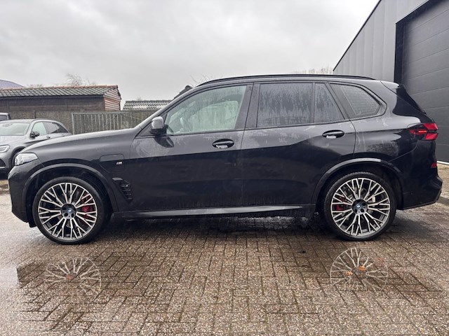 Bmw x5 , 2025 - afbeelding 35 van  36