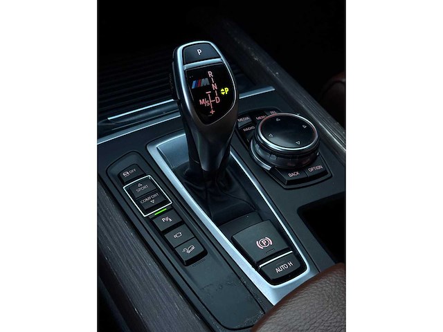 Bmw x5 m50d - 2014 - afbeelding 3 van  38