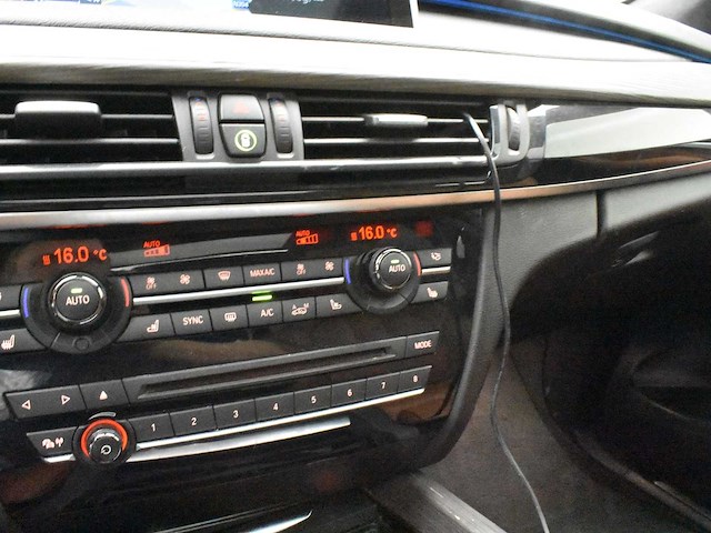 Bmw x5 m50d 2015 - afbeelding 9 van  54