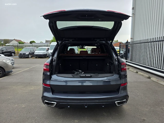 Bmw x5 xdrive 45e 2022 - afbeelding 32 van  64