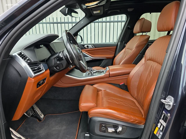 Bmw x5 xdrive 45e 2022 - afbeelding 62 van  64