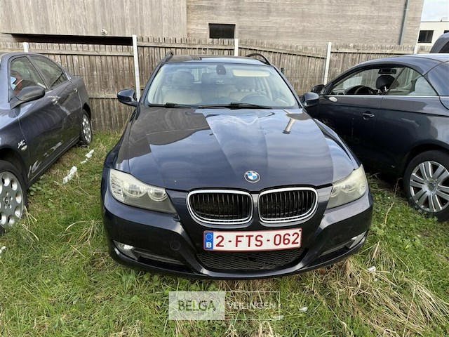 Bmw - afbeelding 1 van  13