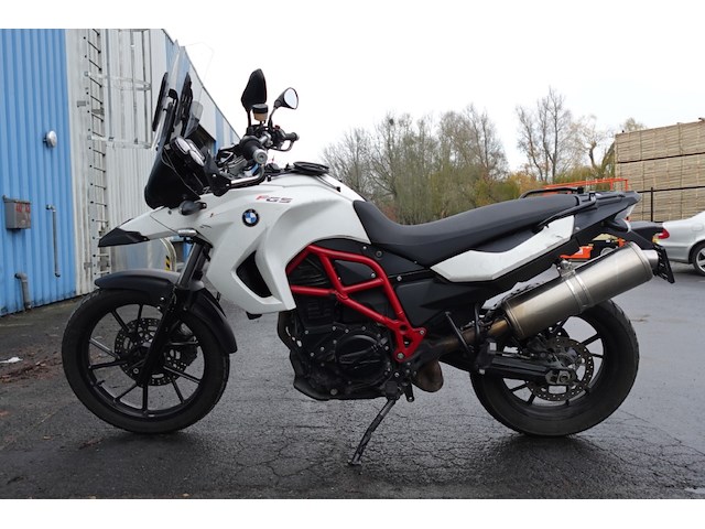 Bmw - afbeelding 1 van  11