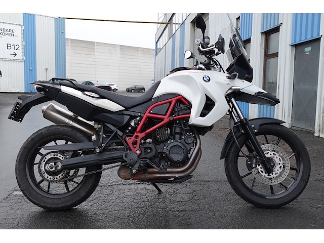 Bmw - afbeelding 4 van  11