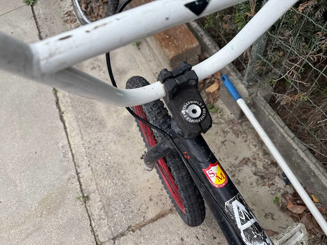 Bmx - racefiets - afbeelding 2 van  7