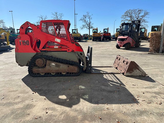 Bobcat - 2004 - t190 - schranklader - afbeelding 42 van  46