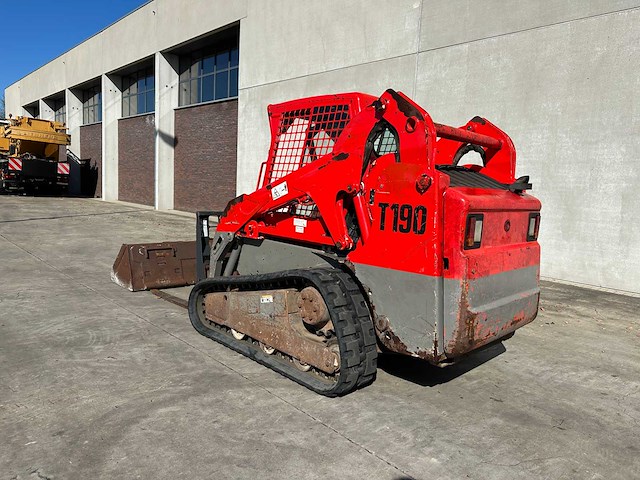 Bobcat - 2004 - t190 - schranklader - afbeelding 45 van  46