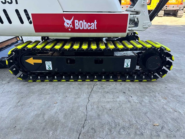 Bobcat - 2010 - 331 - minigraafmachine - afbeelding 14 van  43