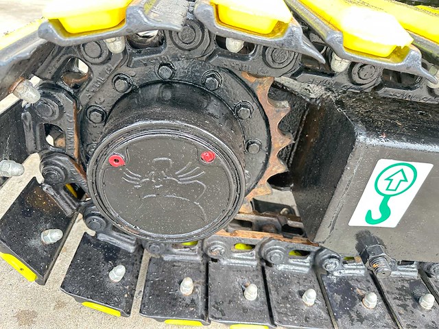 Bobcat - 2010 - 331 - minigraafmachine - afbeelding 17 van  40