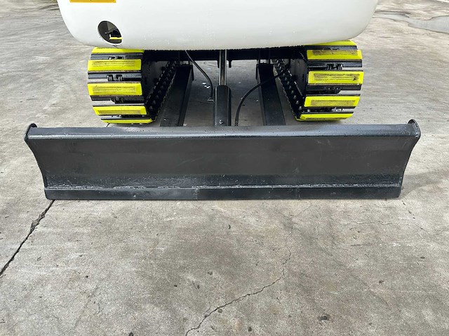 Bobcat - 2010 - 331 - minigraafmachine - afbeelding 21 van  40