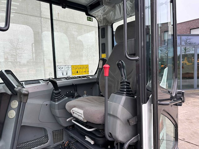 Bobcat - 2018 - e85 - midigraafmachine - afbeelding 25 van  39