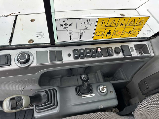 Bobcat - 2018 - e85 - midigraafmachine - afbeelding 18 van  39